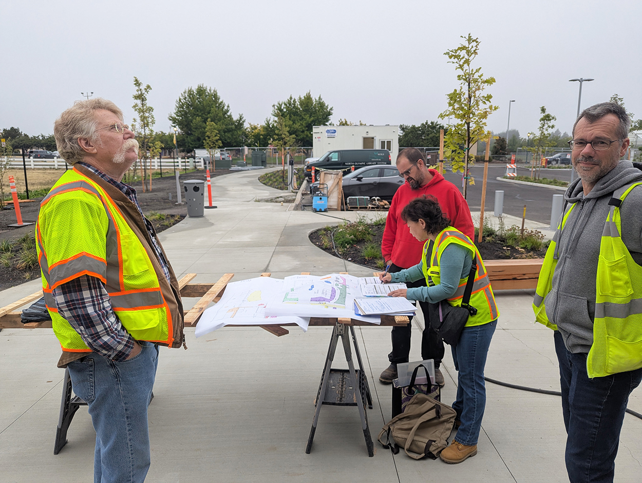 NOLS Facilities staff and commissioning consultant test the Sequim Library’s irrigation system.